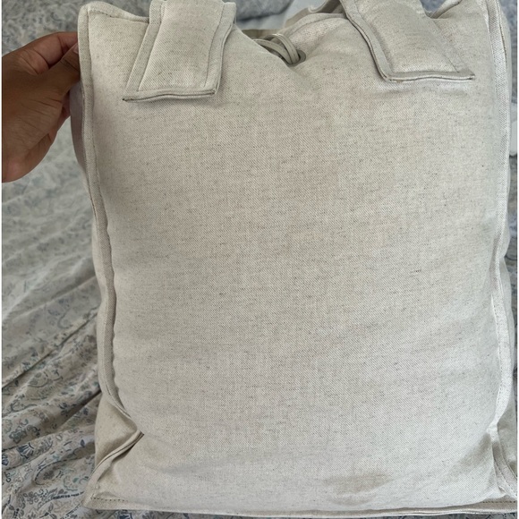 Jacquemus sold out tote - Picture 2 of 8